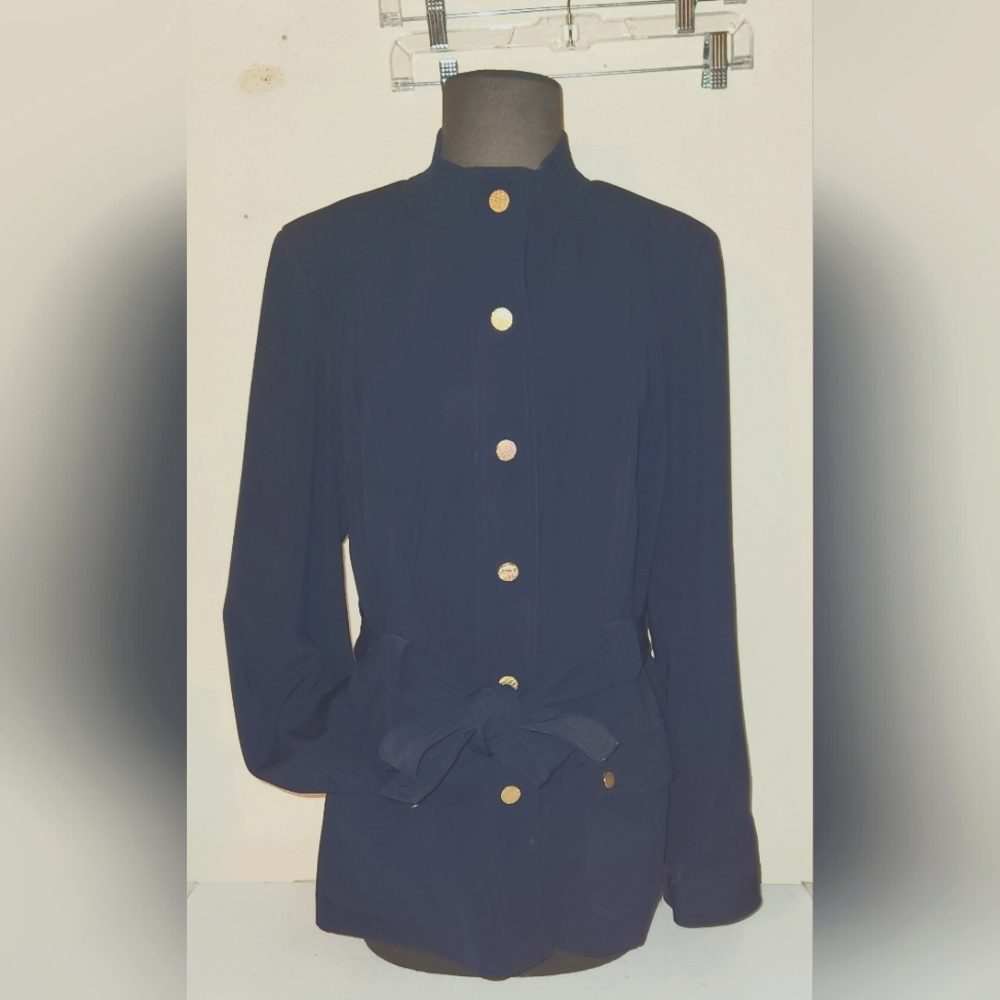 Cache Coat - image 1